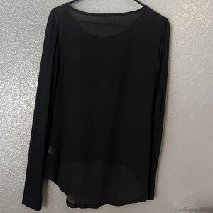 Black Long Sleeve High Low Top Women’s Size S Pocket Front Casual Blouse
